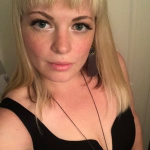 Meet your Posher, Molly